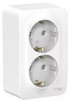 Розетка двойная Schneider Electric Blanca с заземлением со шторками с изолир. пластиной